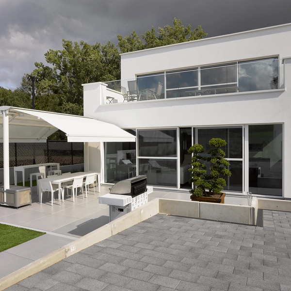 Application image for Totaalproject met zwembad
