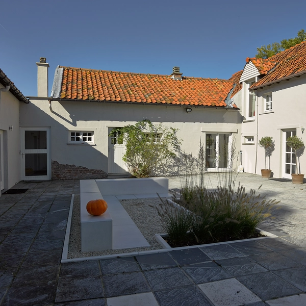 Application image for Pad en binnentuin in landelijke stijl